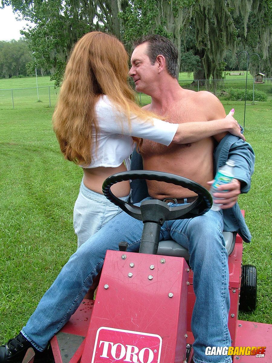 Older amateur Dee Delmar hops on her guys dick while he mows the lawn