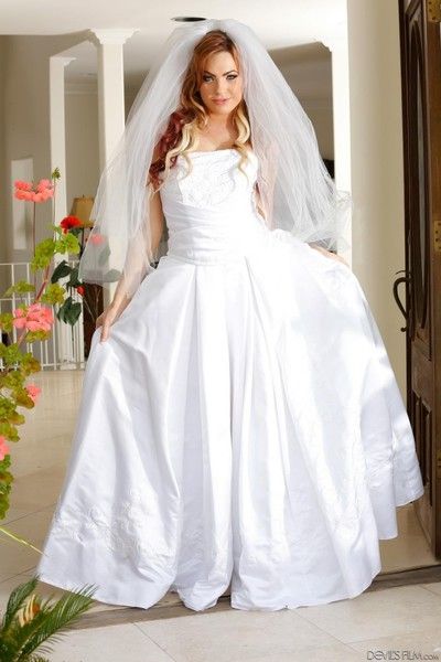 Amazingly hot bride bailey blue is taking off her white dress and having incredi