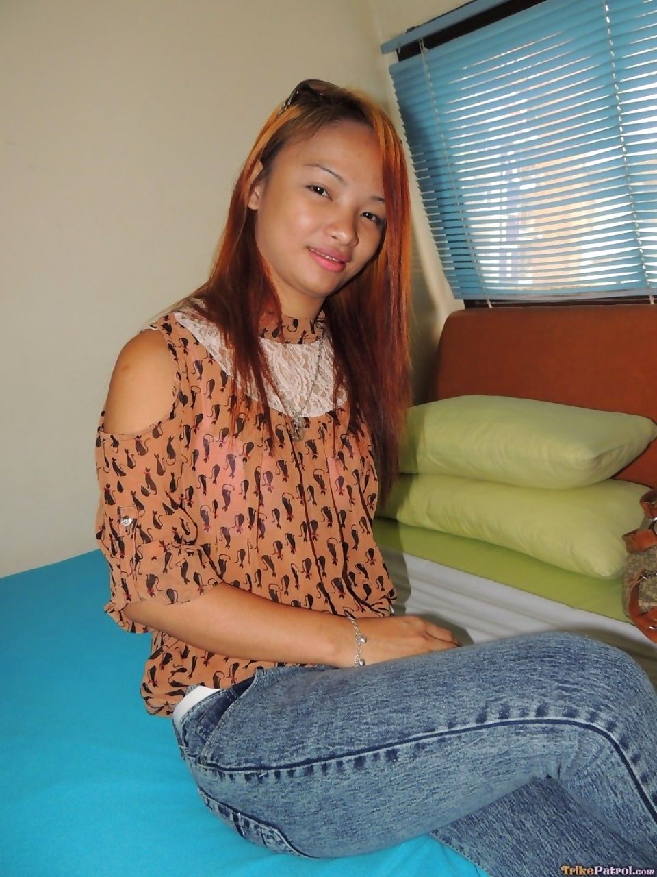 22 năm già Filipina Ayumi chọn lên trong những siêu thị và chết tiệt trên máy quay cho Tiền mặt