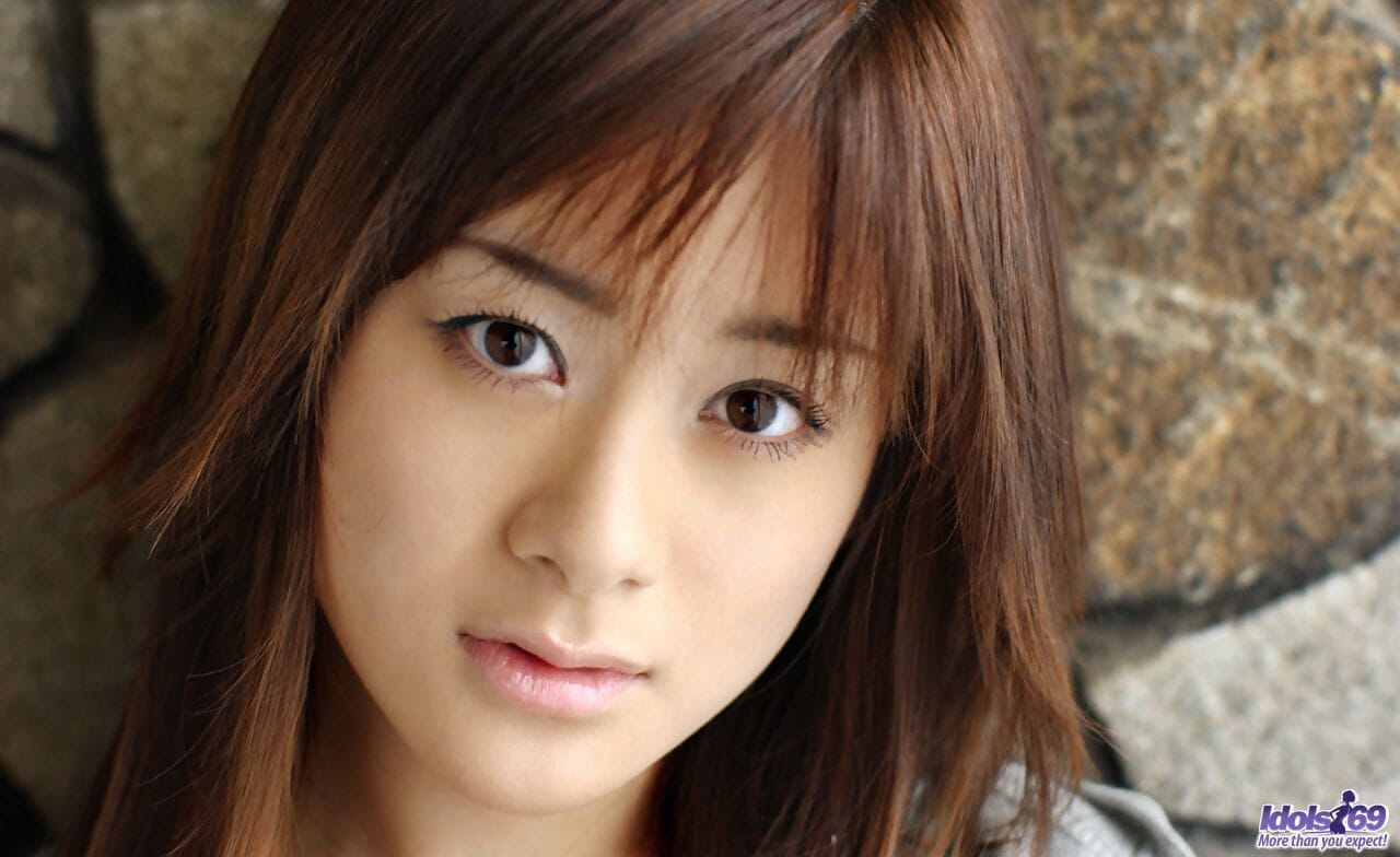 جميلة اليابانية فتاة Sumire عايدة زلات انظر من خلال سراويل أكثر لها الحمار