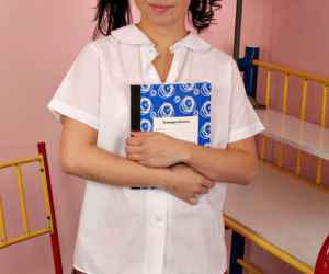 Asian first timer strips off schoolgirl uniform to reveal..
